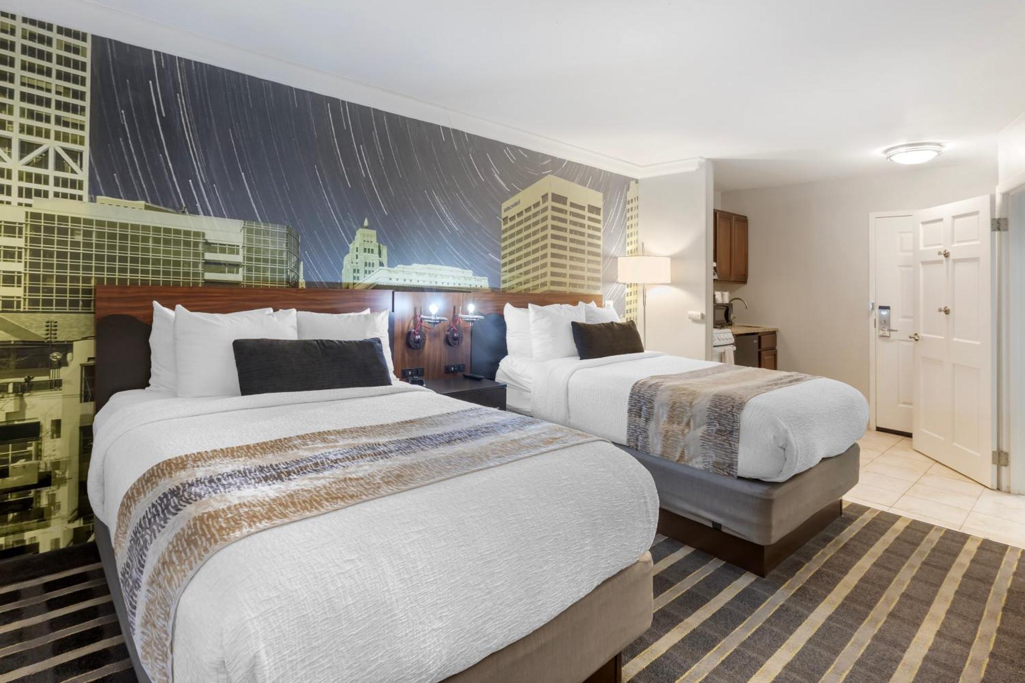 Best Western Plus Milwaukee West Εξωτερικό φωτογραφία